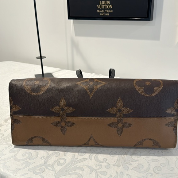 EUC Louis Vuitton On the Go GM Reverse Monogram - Picture 8 of 14